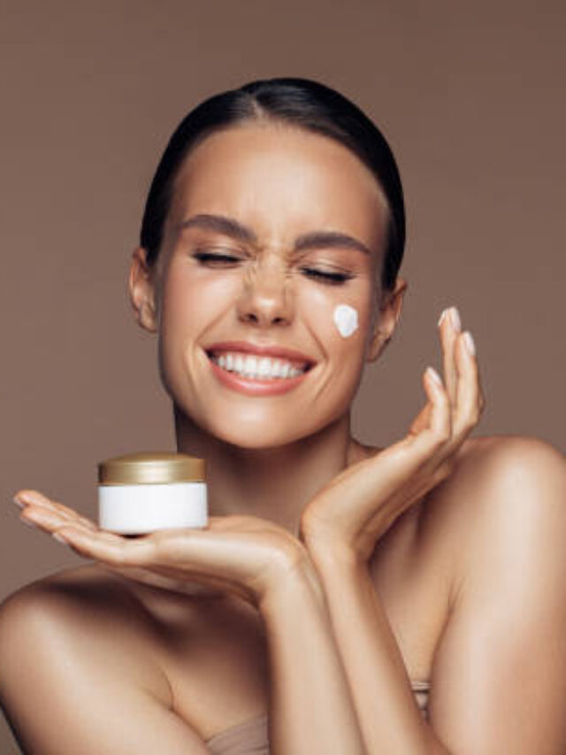 Buy Ruby’s Organics Skin Tint Foundation – Full Review